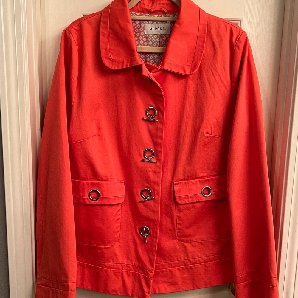 Ladies Beautiful Coral Colored Jacket Large